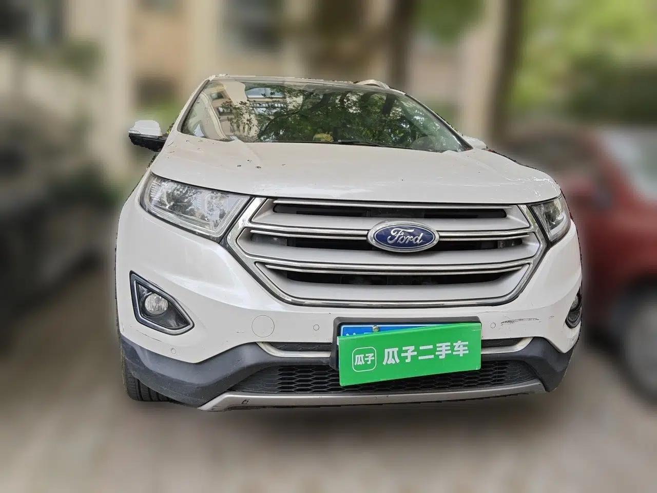 Ford Edge 2017 EcoBoost 245 Four-Wheel-Drive Flagship 7-Seater — миниатюра 2