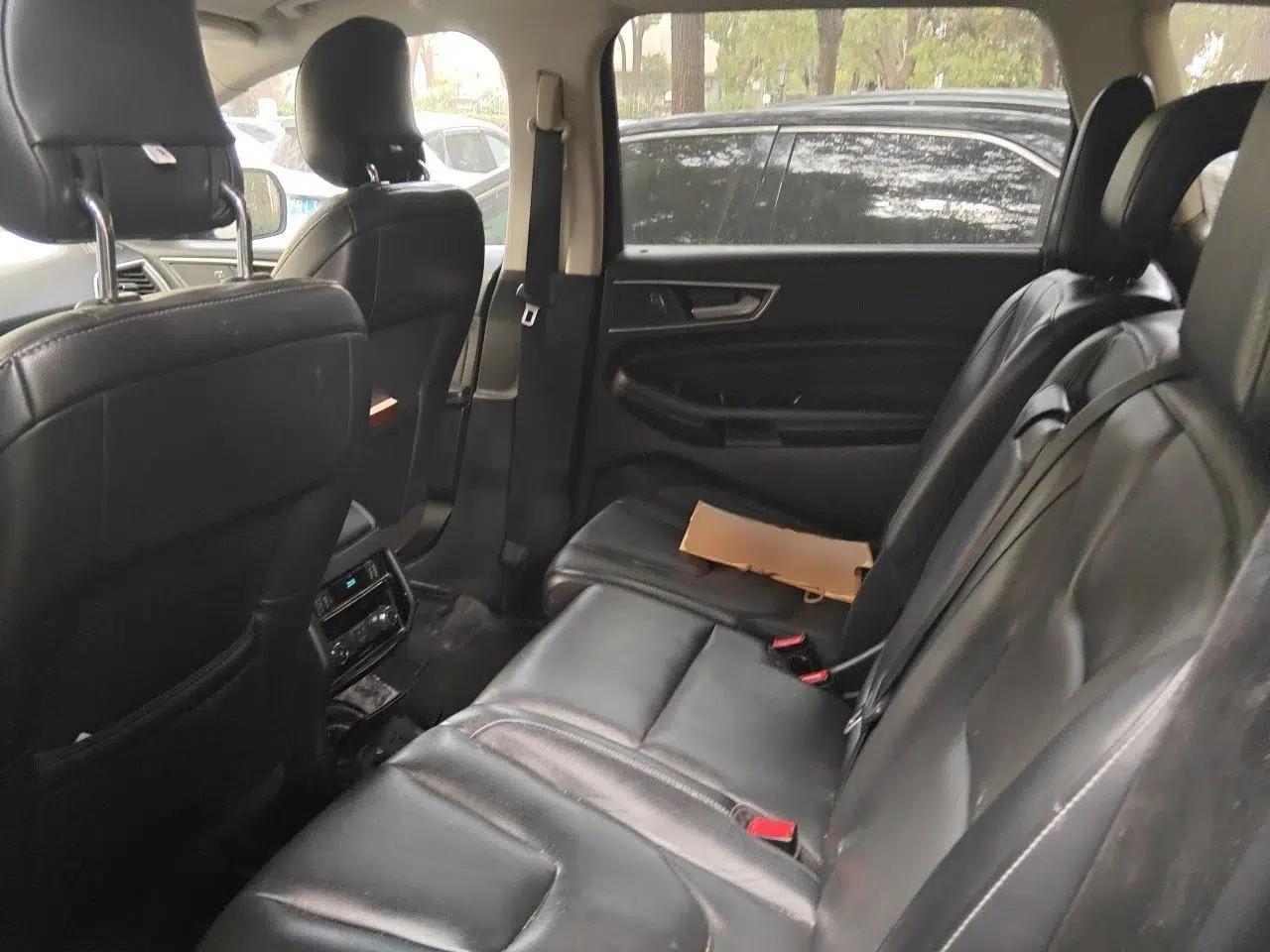 Ford Edge 2017 EcoBoost 245 Four-Wheel-Drive Flagship 7-Seater — миниатюра 18