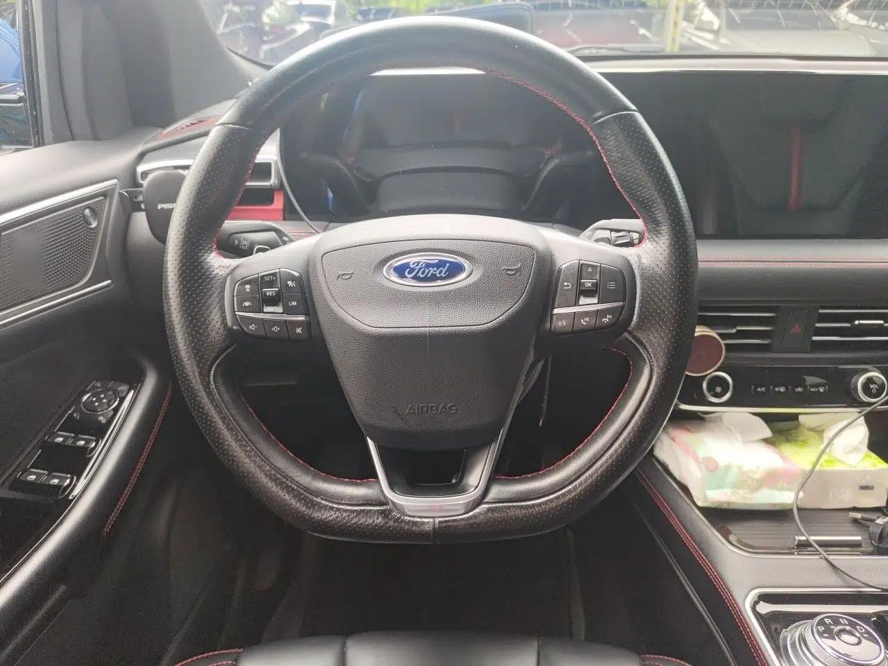 Ford Edge 2021 PLUS EcoBoost 245 4x4 ST-Line 7-Seater — миниатюра 11