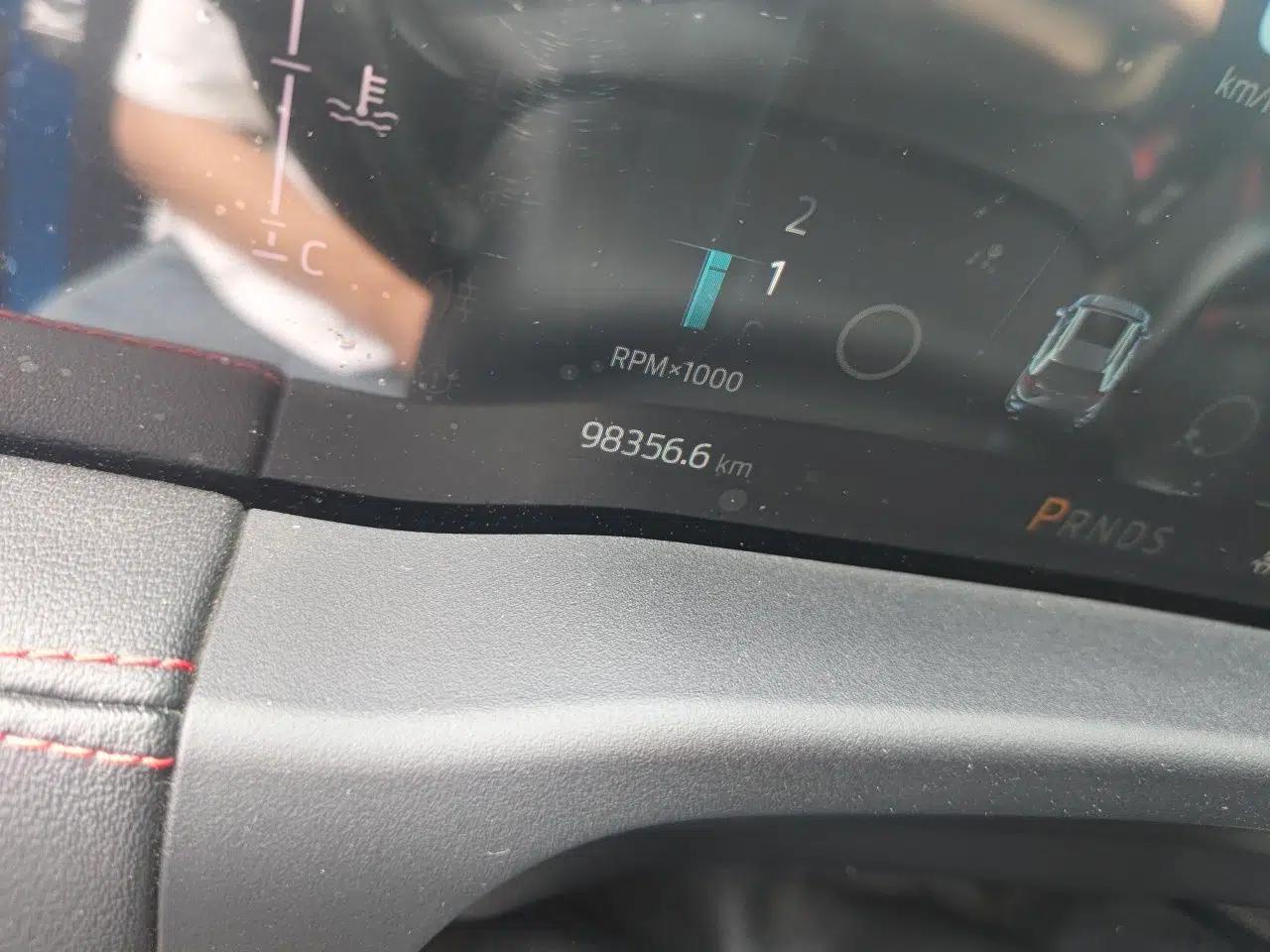 Ford Edge 2021 PLUS EcoBoost 245 4x4 ST-Line 7-Seater — миниатюра 13