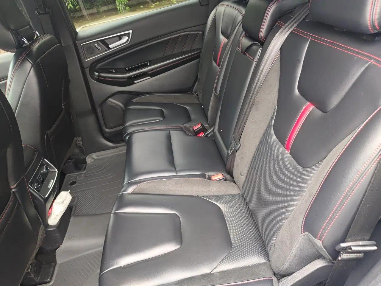 Ford Edge 2021 PLUS EcoBoost 245 4x4 ST-Line 7-Seater — миниатюра 18