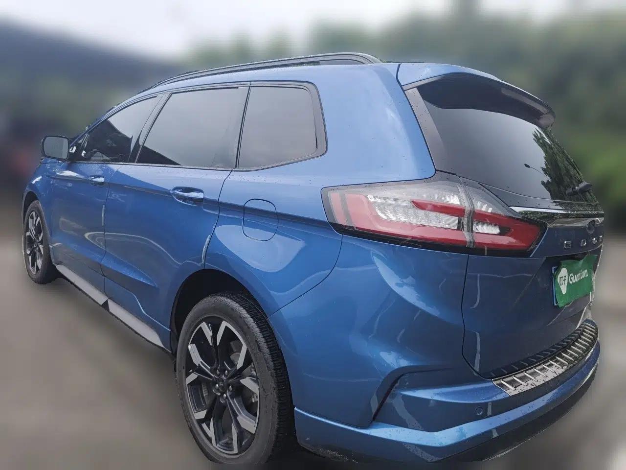Ford Edge 2021 PLUS EcoBoost 245 4x4 ST-Line 7-Seater — миниатюра 4