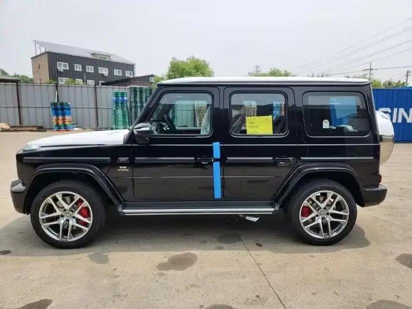 2025 Mercedes-Benz G-Class AMG 63 — миниатюра 3