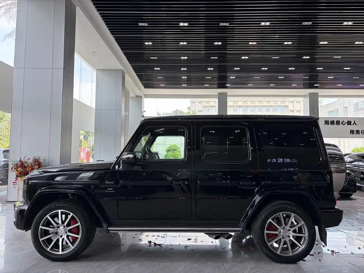 2021 Mercedes-Benz G-Class AMG 63 — миниатюра 4
