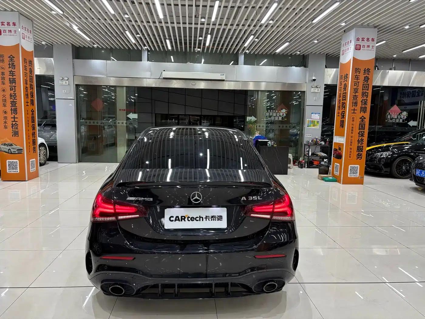 2022 Mercedes-Benz A-Class AMG A 35 L 4MATIC — миниатюра 3