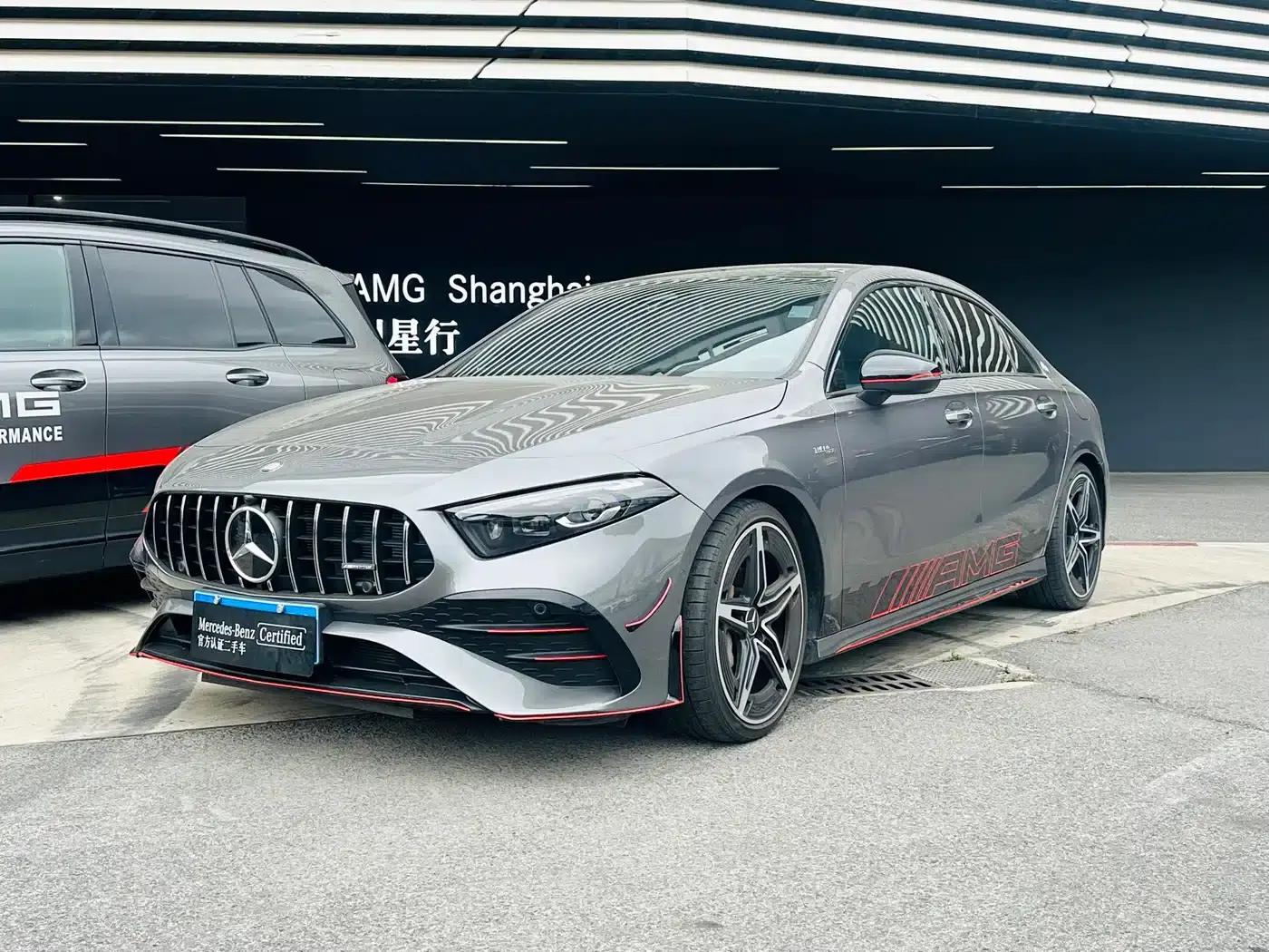 2025 Mercedes-Benz A-Class AMG A 35 L 4MATIC — миниатюра 1