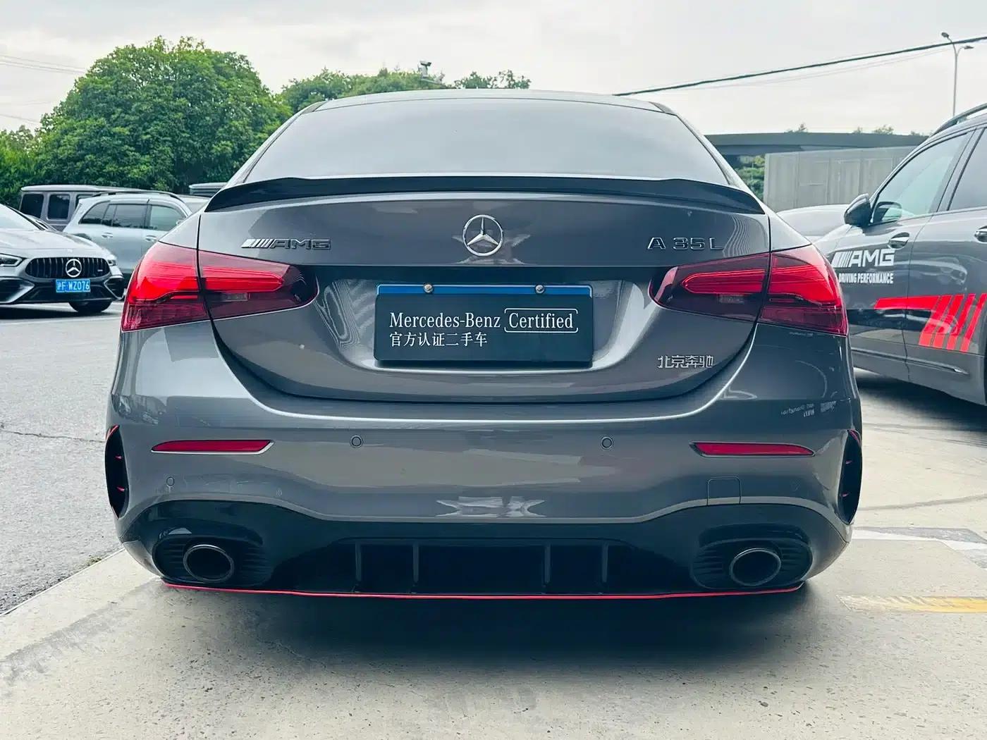 2025 Mercedes-Benz A-Class AMG A 35 L 4MATIC — миниатюра 11