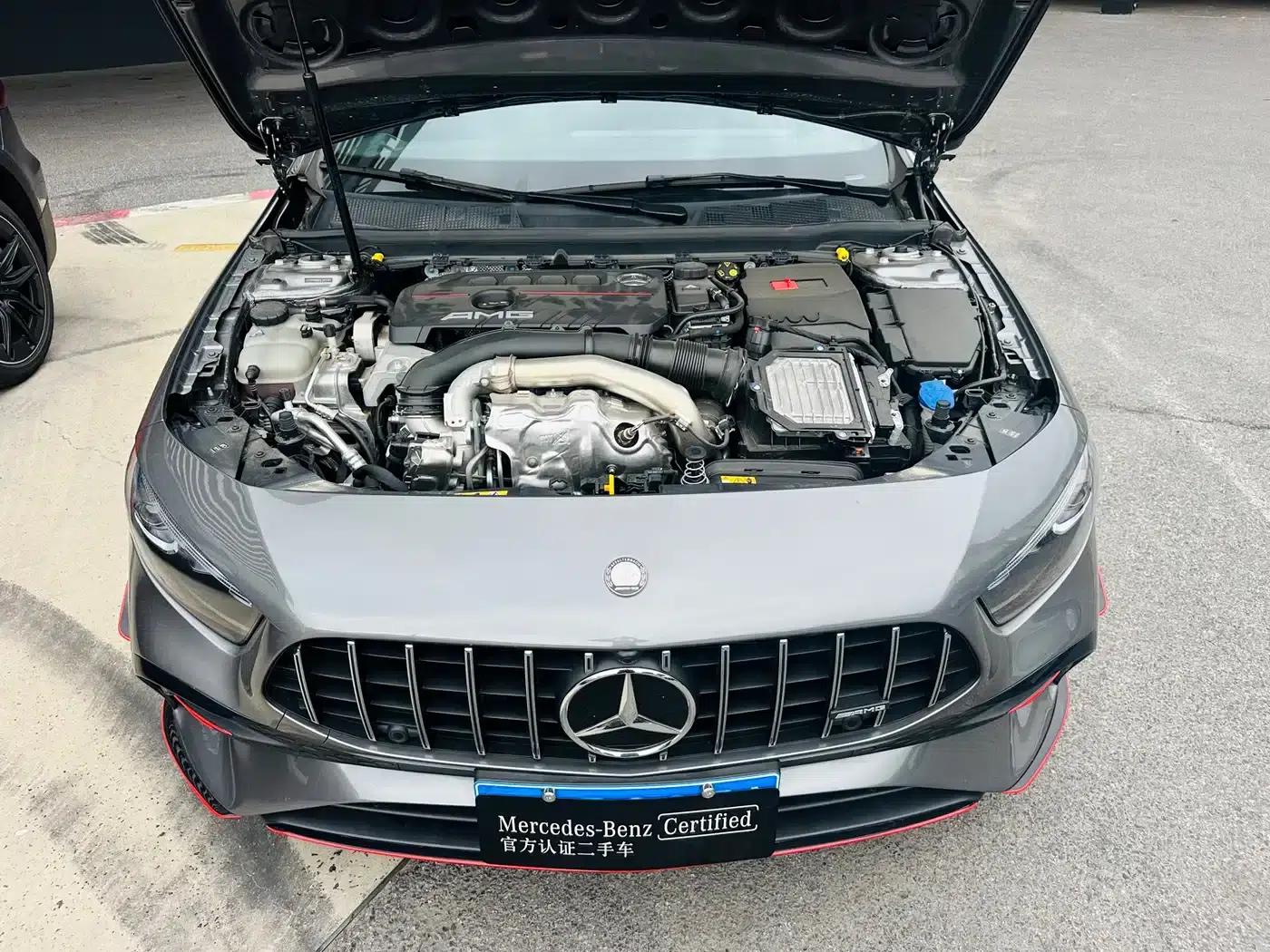 2025 Mercedes-Benz A-Class AMG A 35 L 4MATIC — миниатюра 14