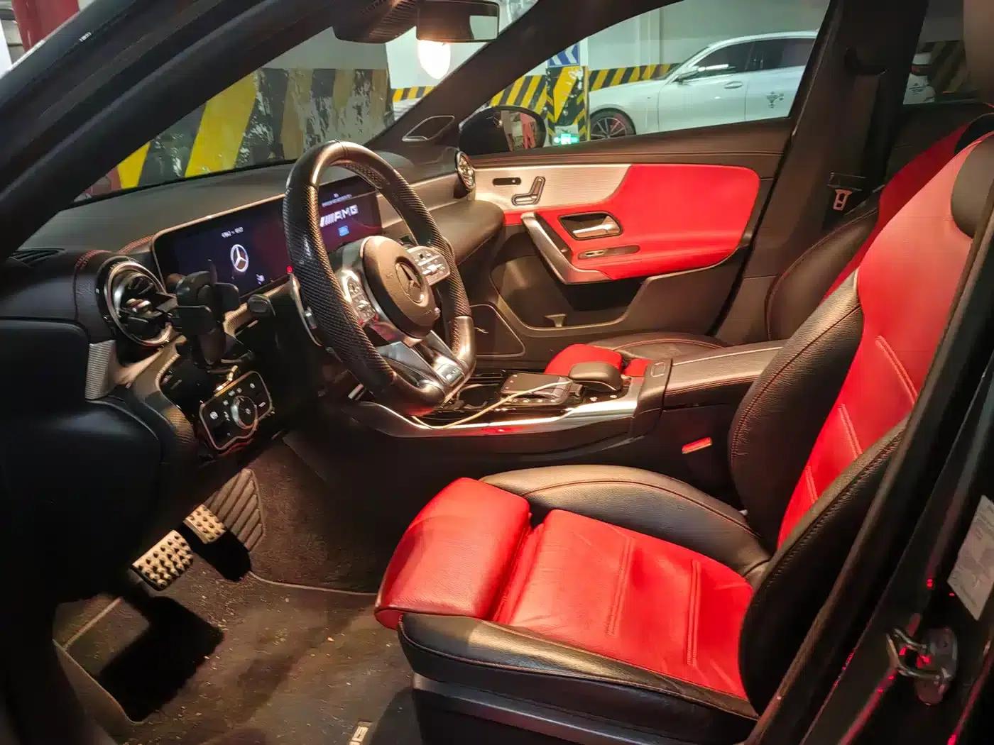 2019 Mercedes-Benz A-Class AMG A 35 L 4MATIC — миниатюра 11