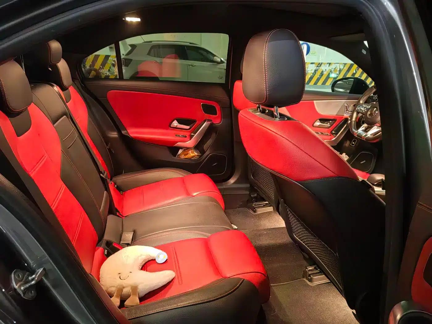 2019 Mercedes-Benz A-Class AMG A 35 L 4MATIC — миниатюра 10