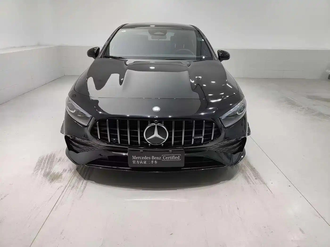 2025 Mercedes-Benz A-Class AMG A 35 L 4MATIC — миниатюра 2