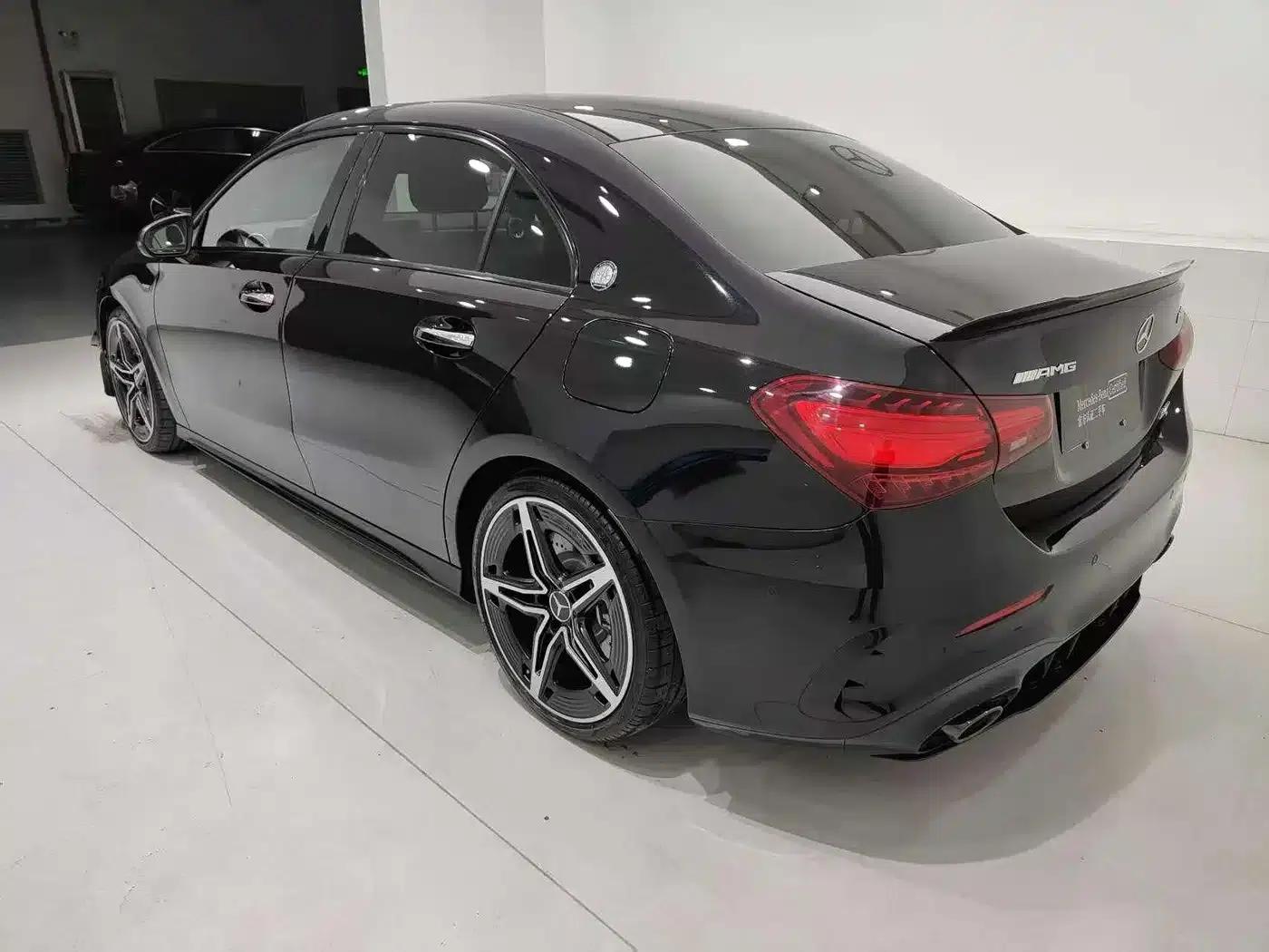 2025 Mercedes-Benz A-Class AMG A 35 L 4MATIC — миниатюра 22
