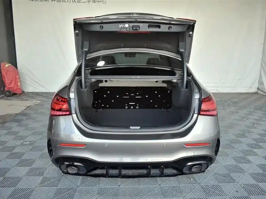2024 Mercedes-Benz A-Class AMG A 35 L 4MATIC — миниатюра 13