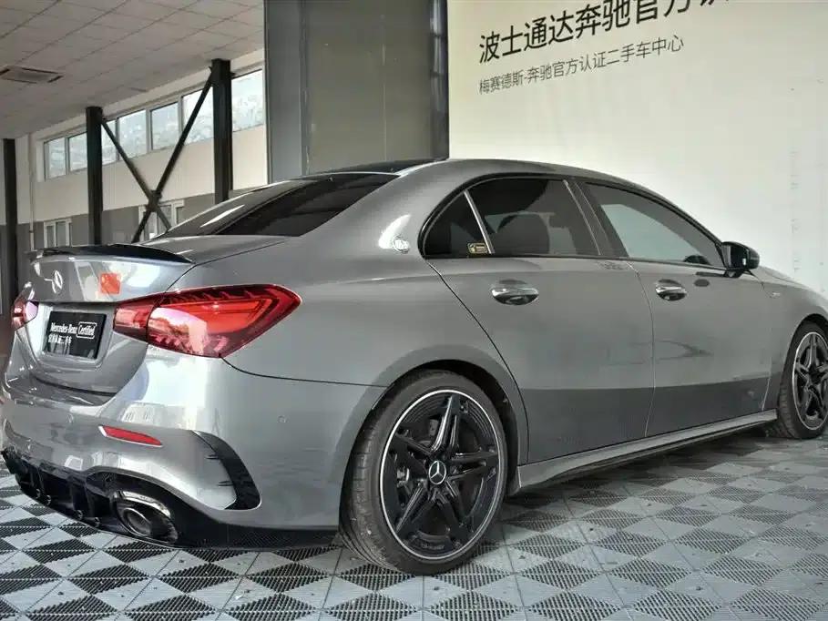 2024 Mercedes-Benz A-Class AMG A 35 L 4MATIC — миниатюра 14