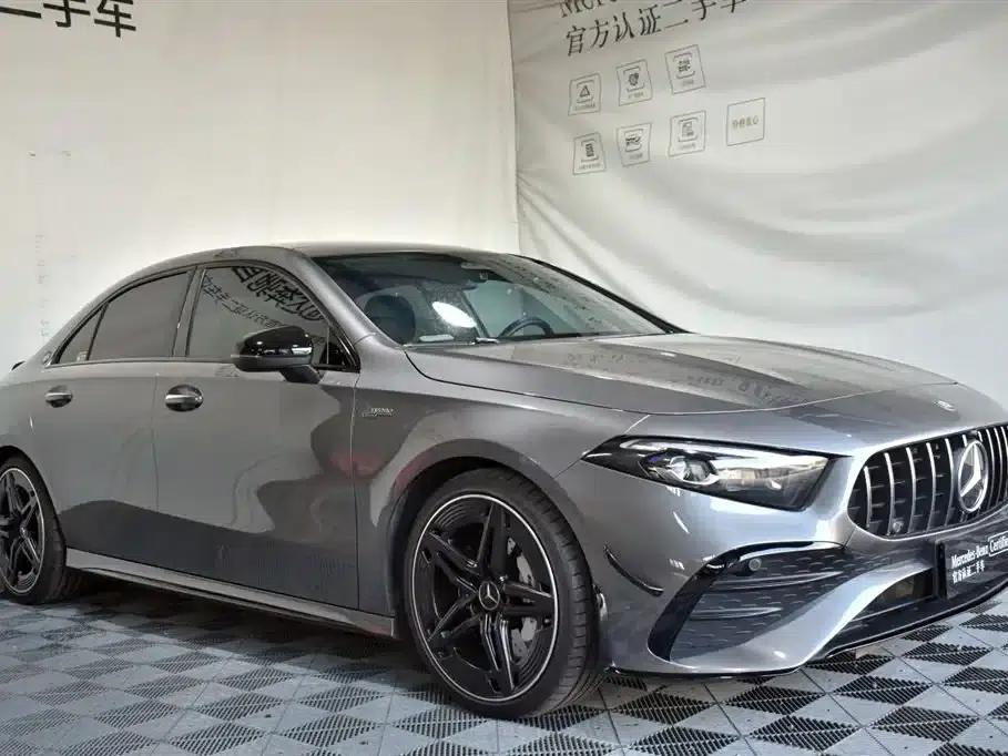 2024 Mercedes-Benz A-Class AMG A 35 L 4MATIC — миниатюра 3
