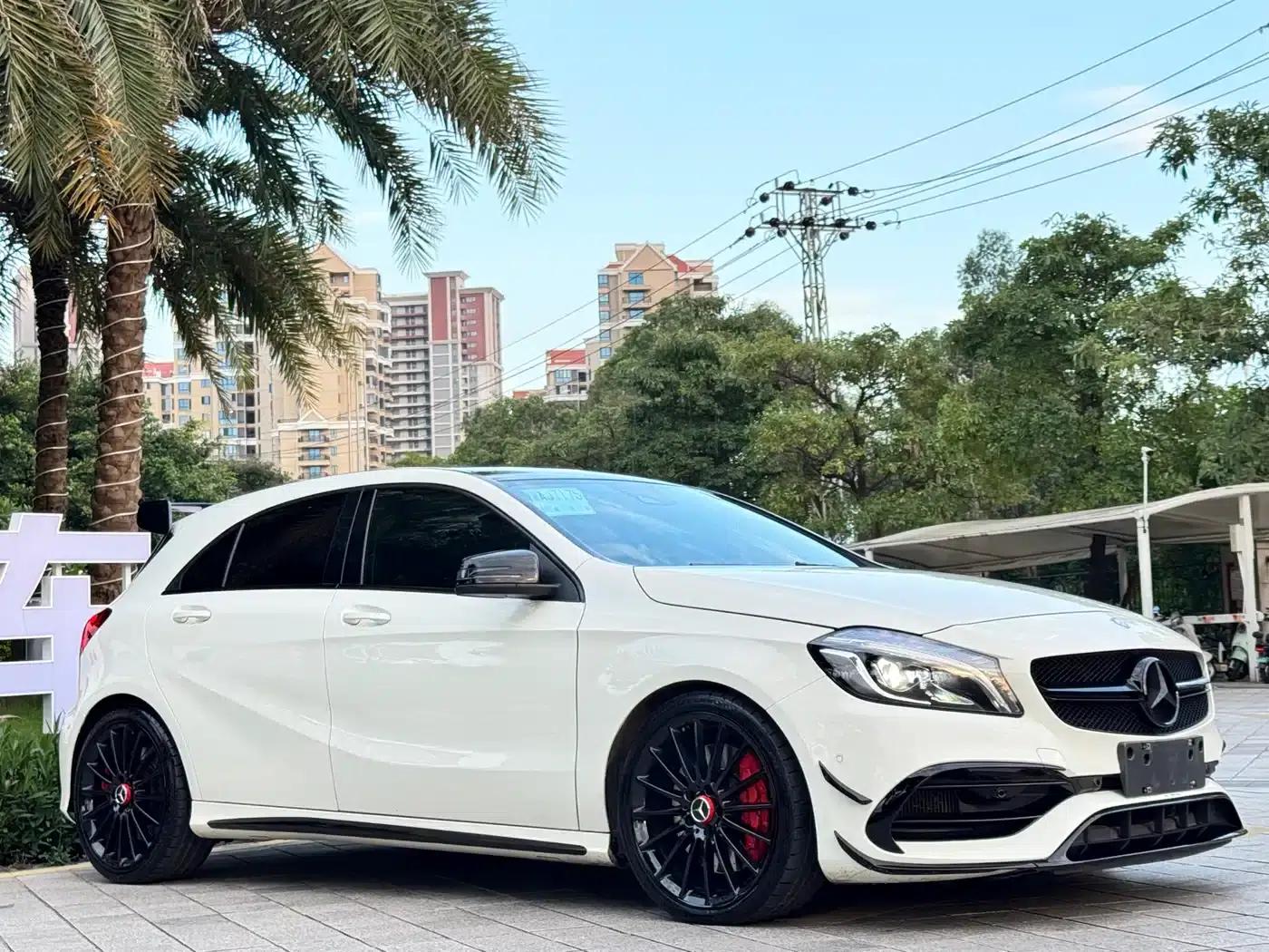 Imported 2016 Mercedes-Benz A-Class AMG A 45 4MATIC — миниатюра 3