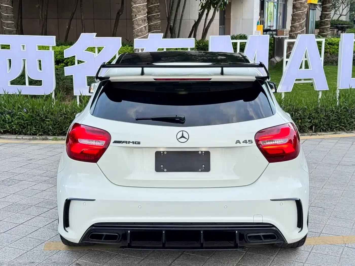 Imported 2016 Mercedes-Benz A-Class AMG A 45 4MATIC — миниатюра 5