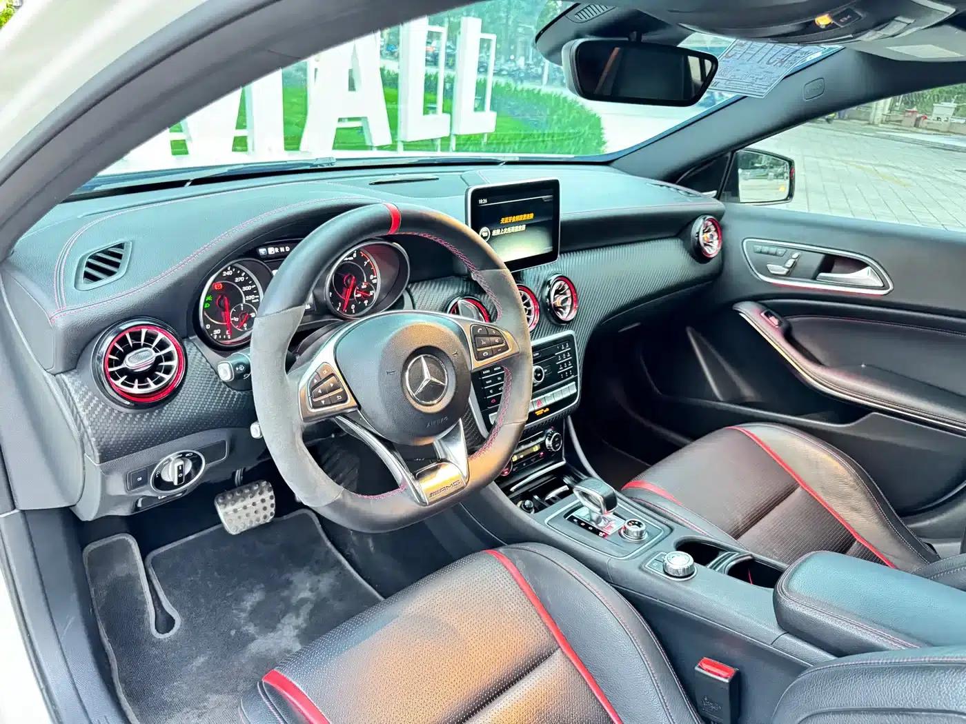 Imported 2016 Mercedes-Benz A-Class AMG A 45 4MATIC — миниатюра 7