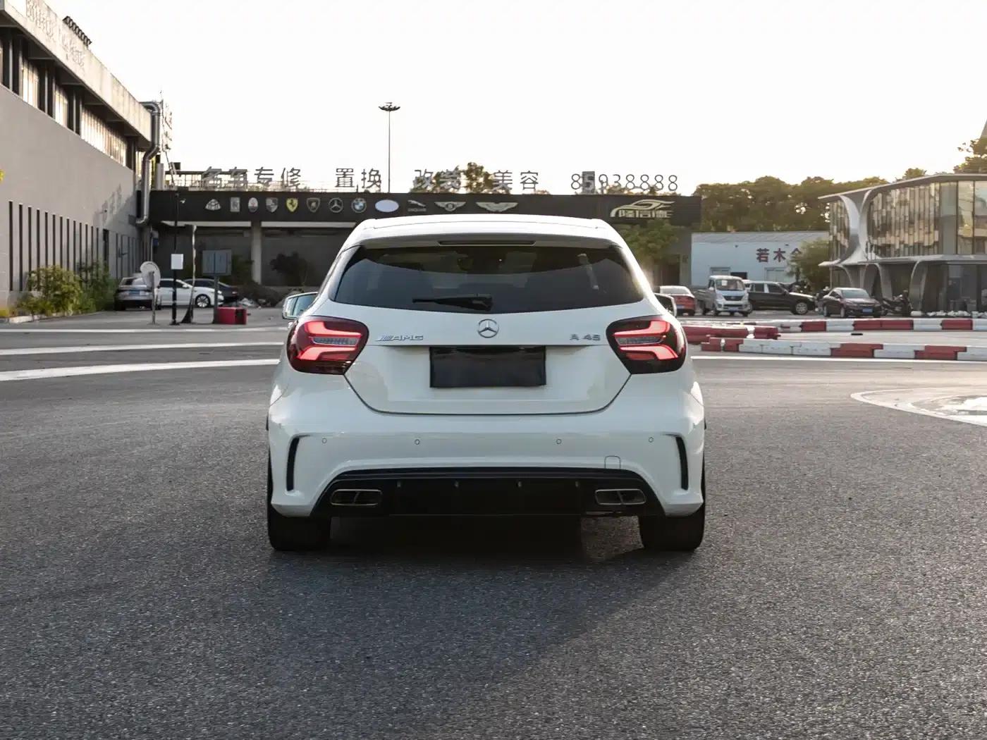 2016 Mercedes-Benz A-Class AMG (Imported) AMG A 45 4MATIC — миниатюра 8