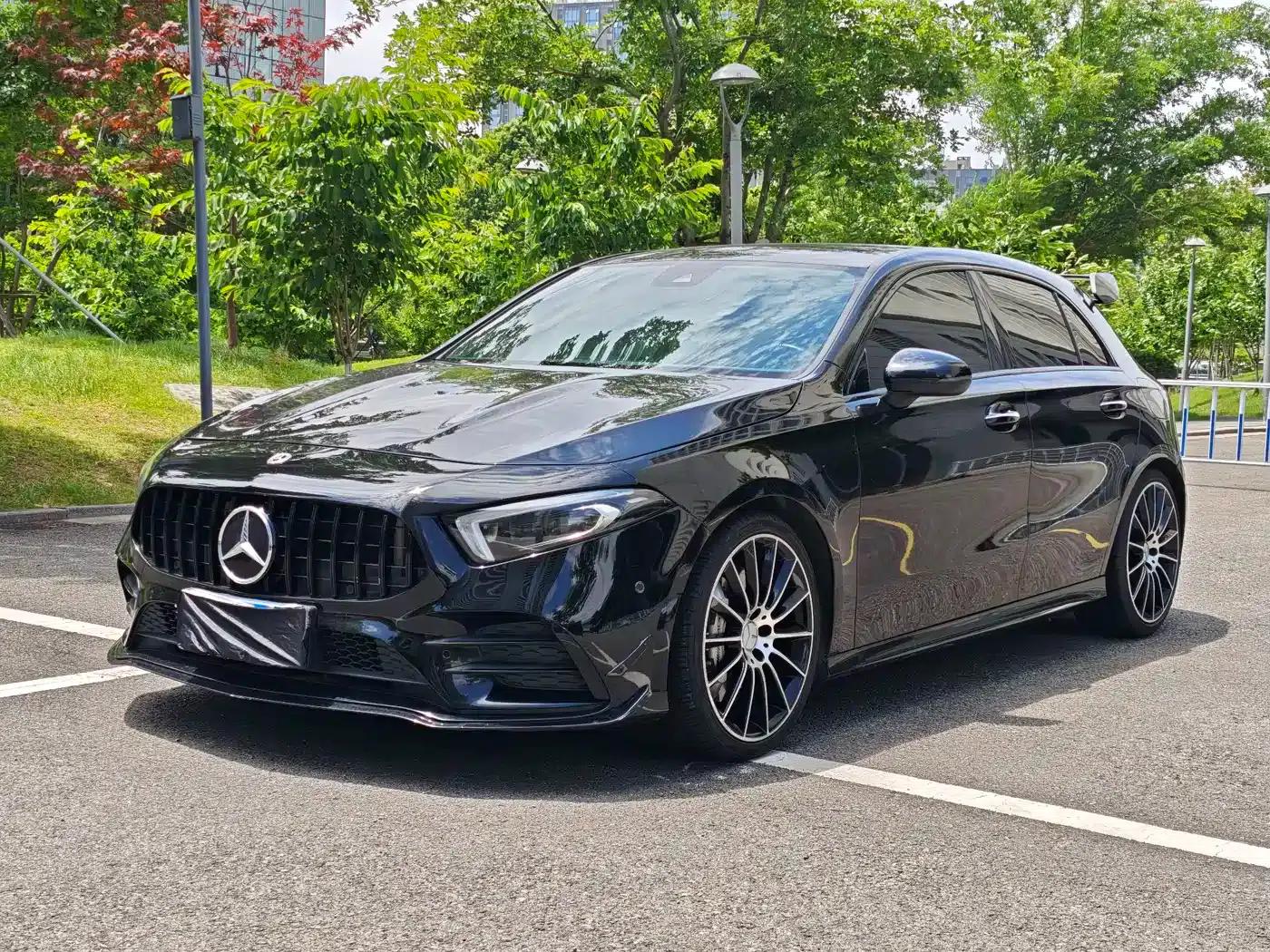 Imported 2023 Mercedes-Benz A-Class AMG A 35 4MATIC Sunrise Special Edition — миниатюра 1