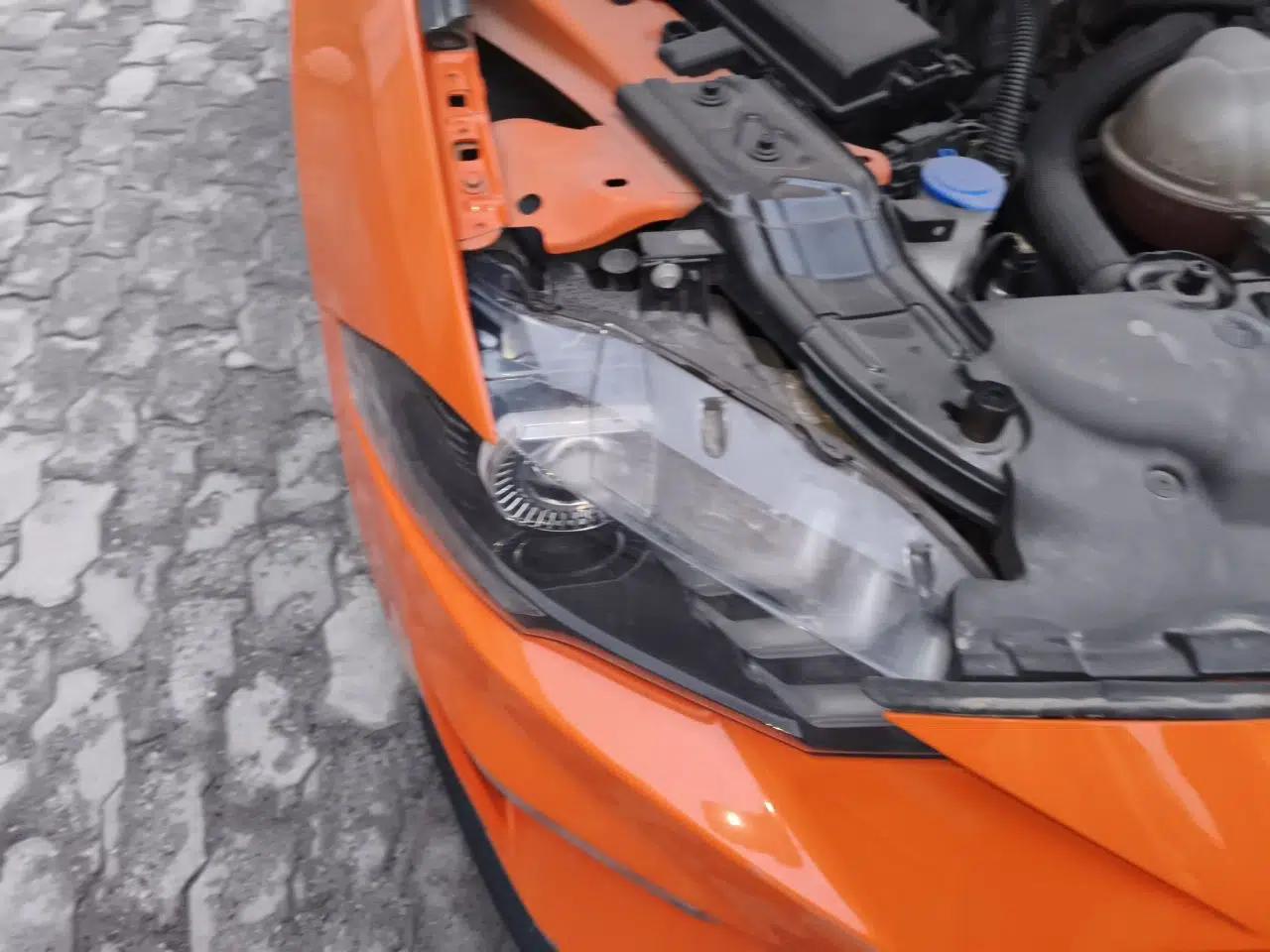 Ford Mustang 2019 2.3L EcoBoost — миниатюра 7