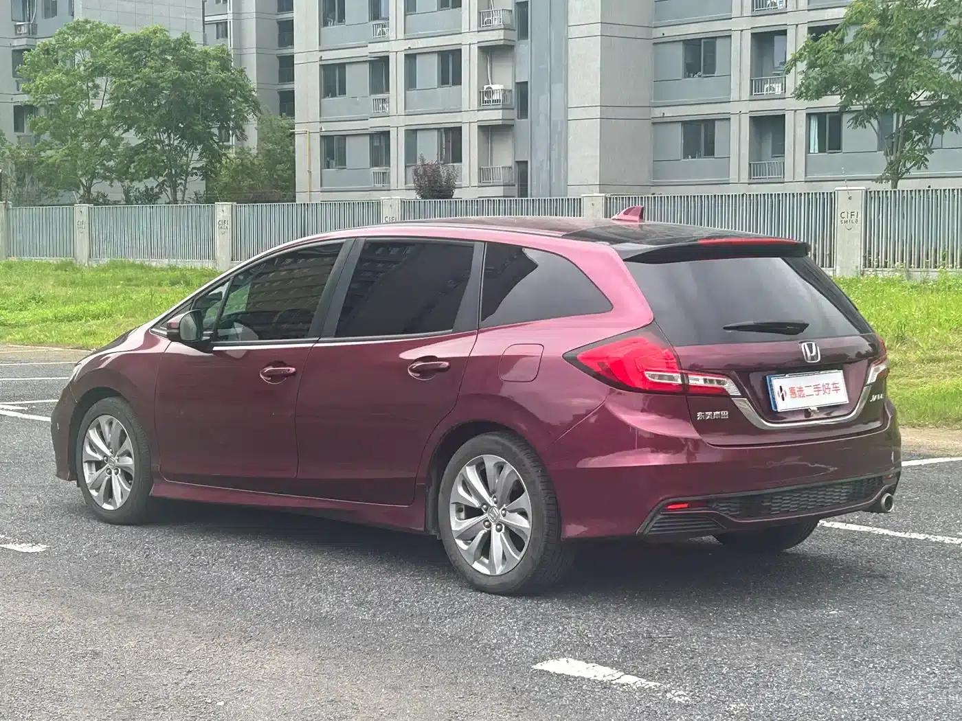 Jade 2017 1.8L Automatic Comfort Edition 5-seater — миниатюра 4