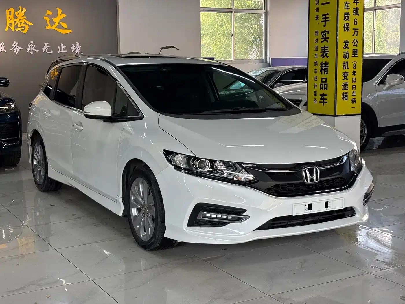 Jade 2017 1.8L Automatic Comfort Edition 5-seater — миниатюра 3