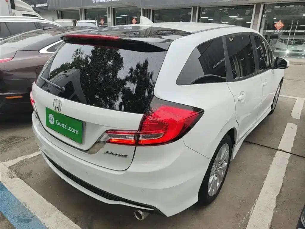 Jade 2017 1.8L Automatic Comfort Edition 5-seater — миниатюра 7