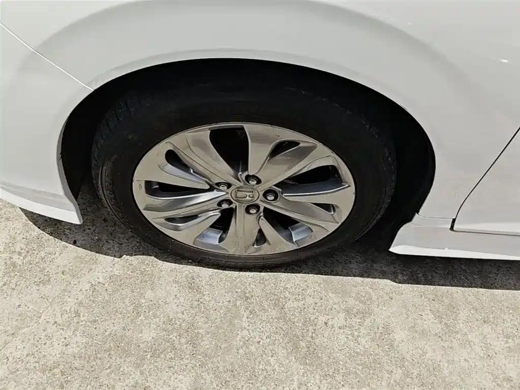 Jade 2017 1.8L Automatic Comfort Edition 5-seater — миниатюра 23