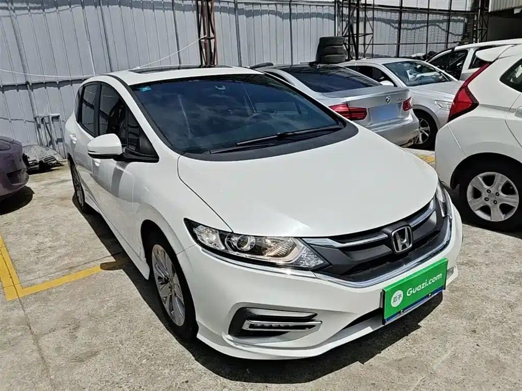 Jade 2017 1.8L Automatic Comfort Edition 5-seater — миниатюра 4