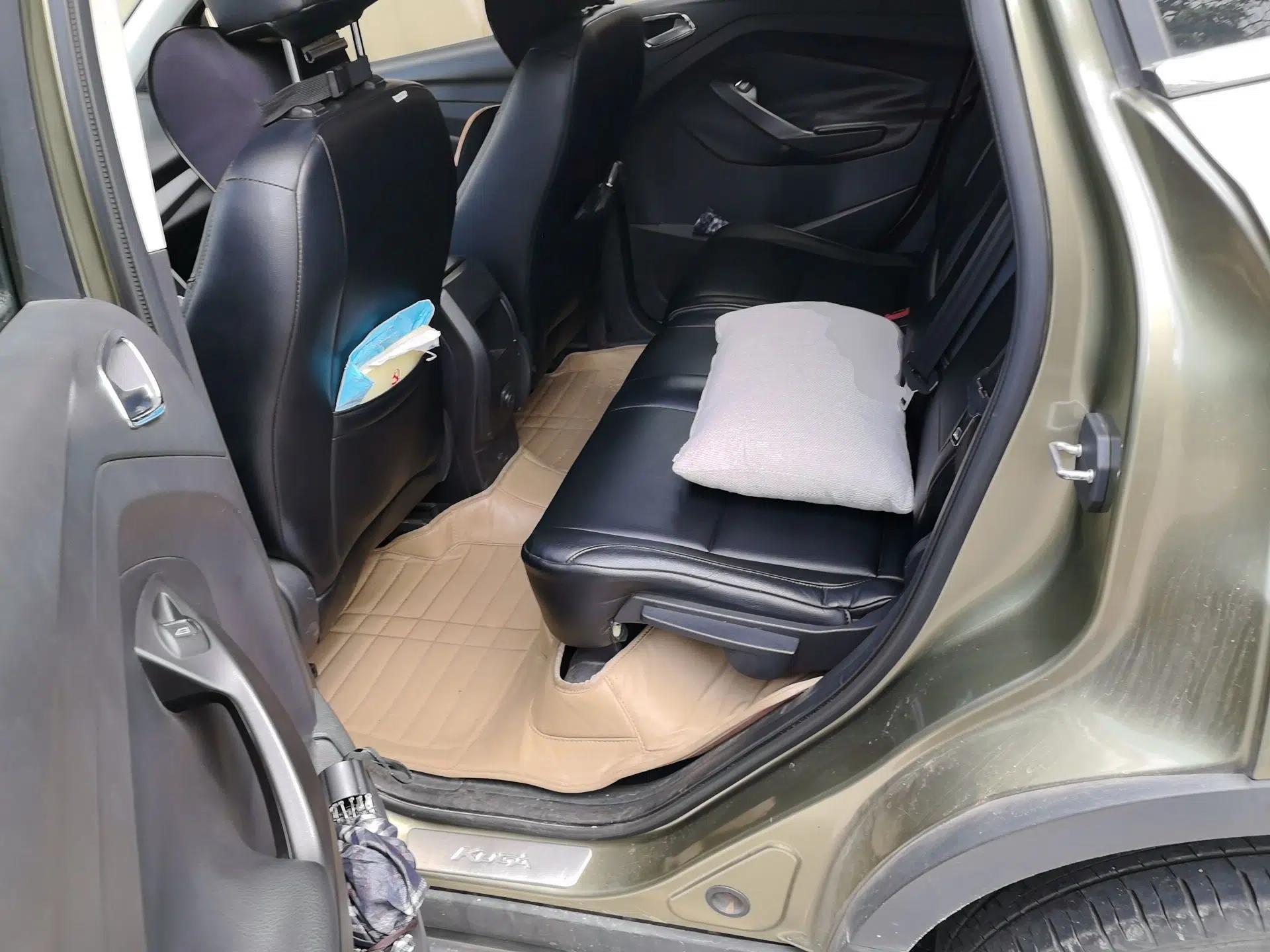Ford Kuga 2013 1.6L GTDi Two-Wheel-Drive Comfort Model — миниатюра 18