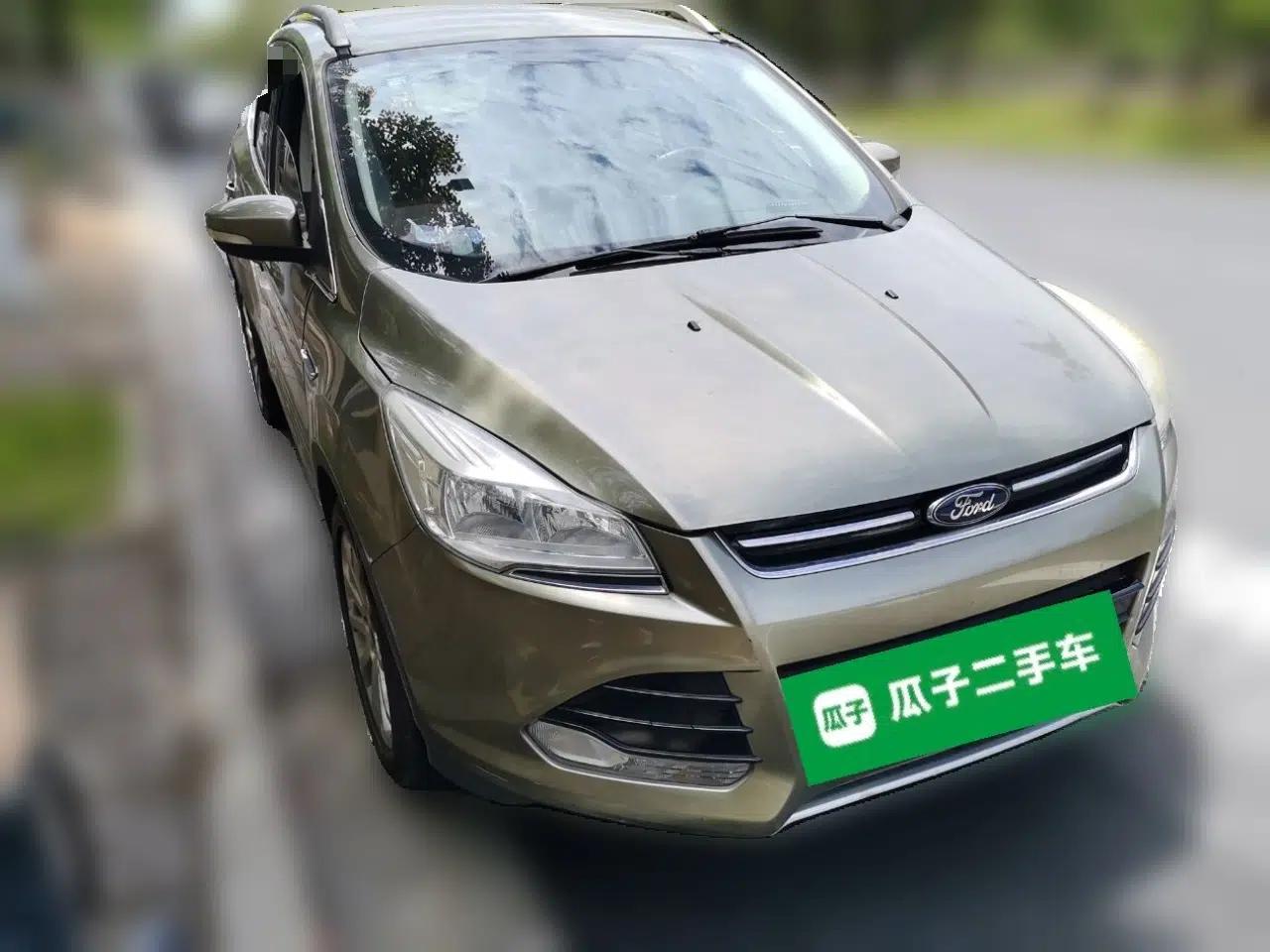 Ford Kuga 2013 1.6L GTDi Two-Wheel-Drive Comfort Model — миниатюра 3