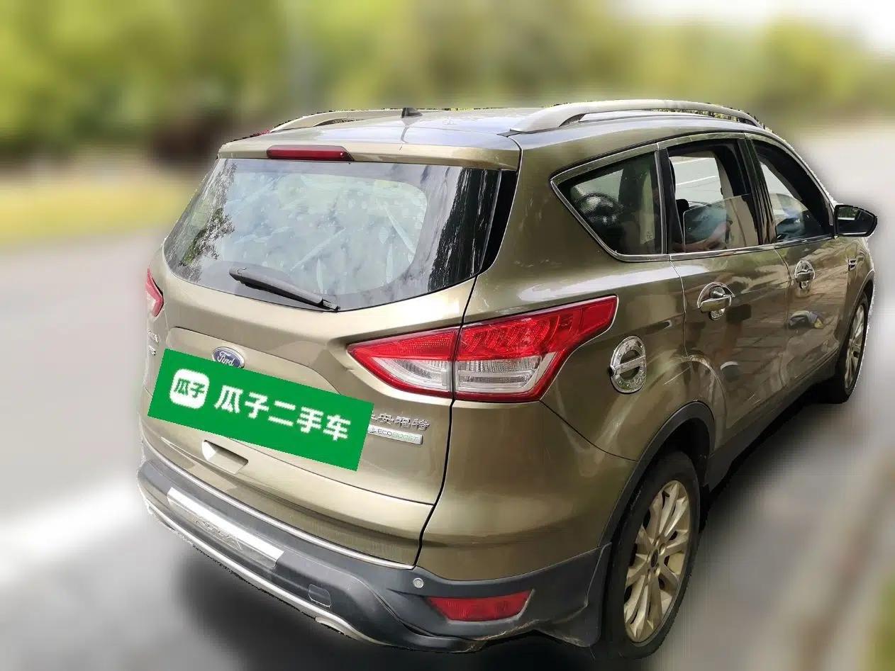 Ford Kuga 2013 1.6L GTDi Two-Wheel-Drive Comfort Model — миниатюра 6