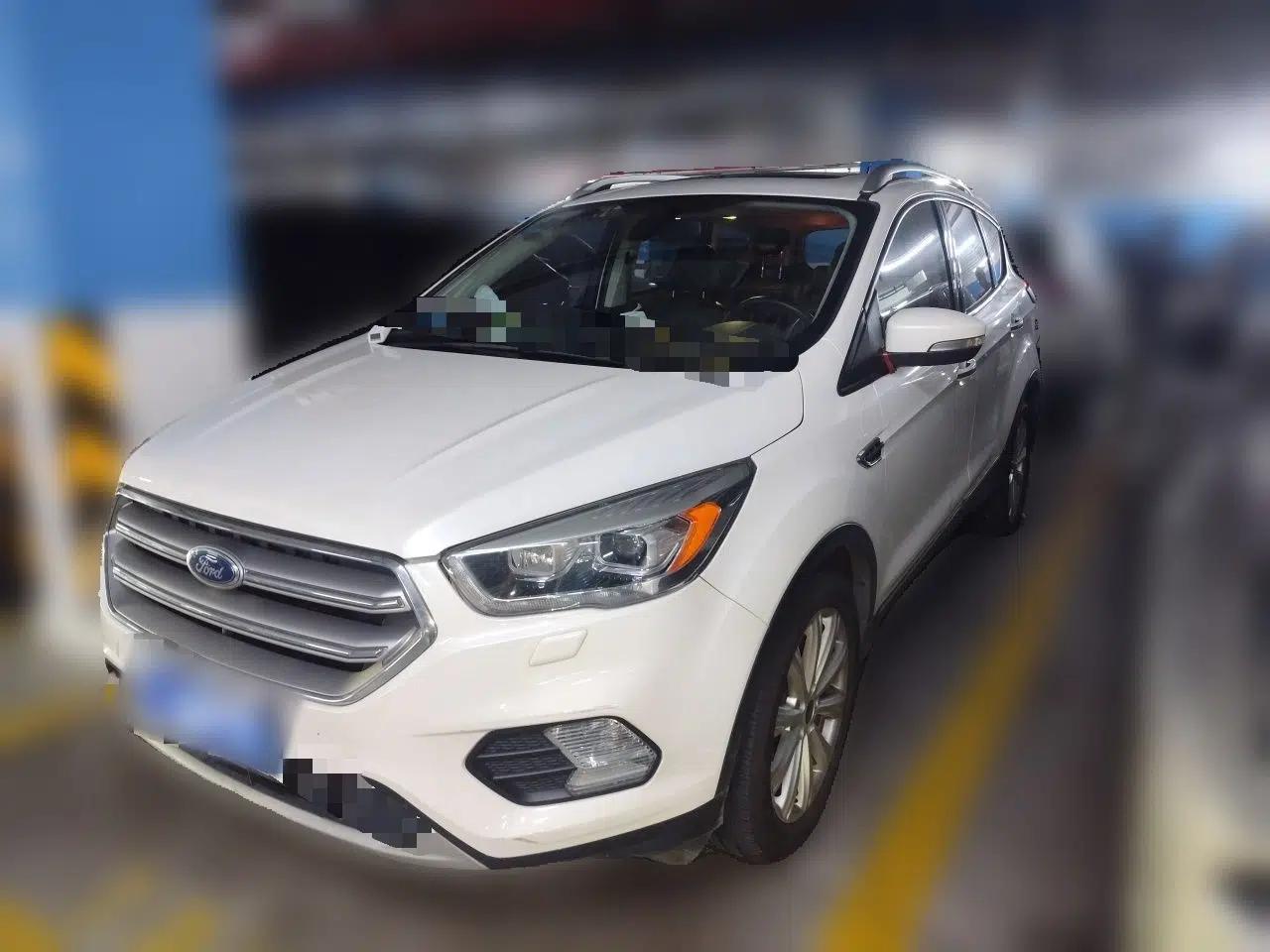 Ford Kuga 2018 EcoBoost 180 Two-Wheel-Drive Luxury Wing Edition — миниатюра 1