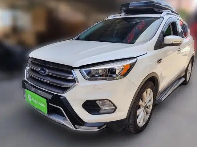 Ford Kuga 2017 EcoBoost 245 4x4 Prestige Edition