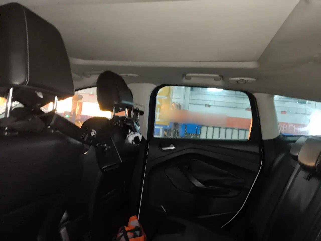 Ford Kuga 2013 1.6L GTDi Two-Wheel-Drive Trend Model — миниатюра 19