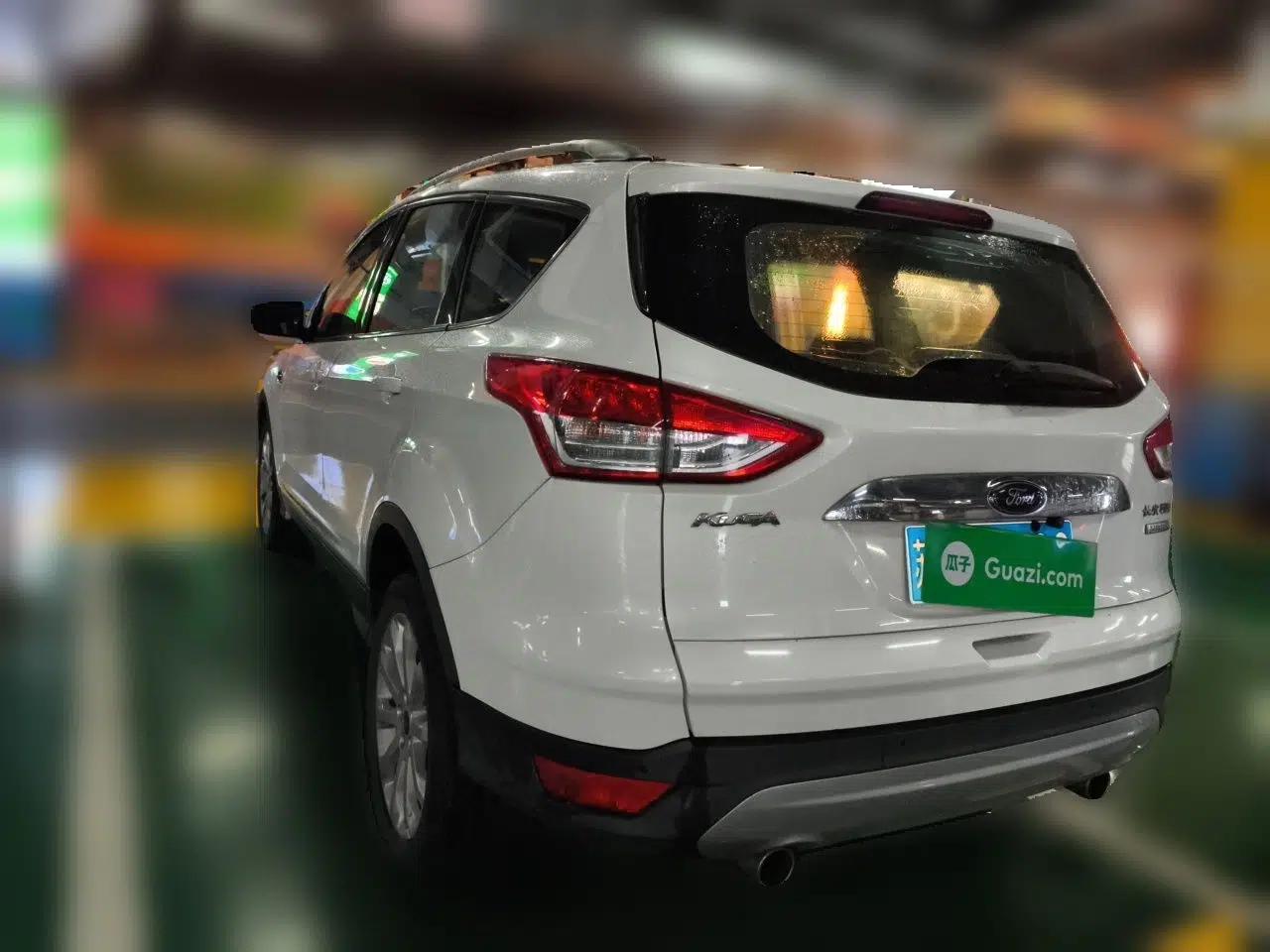 Ford Kuga 2013 1.6L GTDi Two-Wheel-Drive Trend Model — миниатюра 4