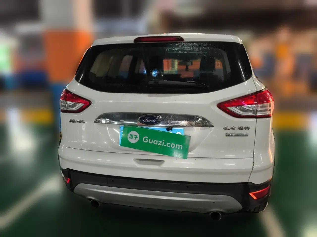 Ford Kuga 2013 1.6L GTDi Two-Wheel-Drive Trend Model — миниатюра 5