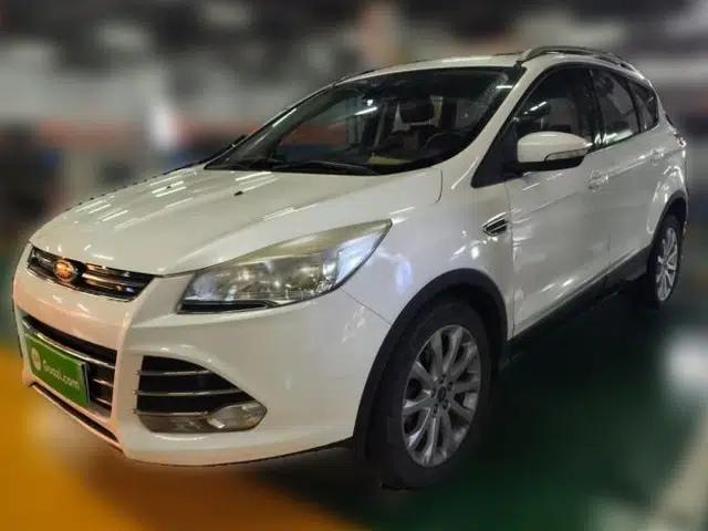 Ford Kuga 2013 1.6L GTDi Two-Wheel-Drive Trend Model
