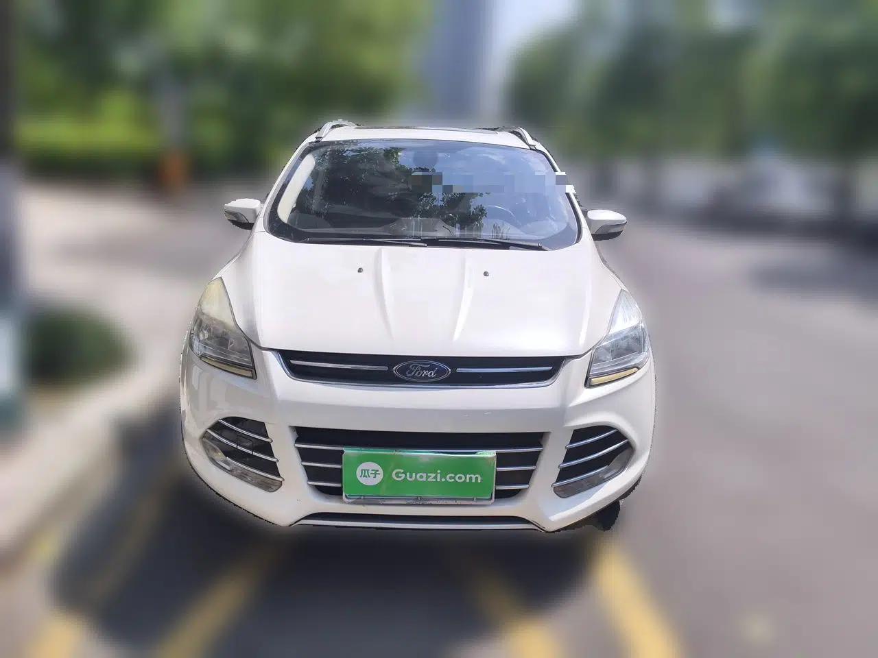 Ford Kuga 2013 2.0L GTDi Four-Wheel-Drive Elite Model — миниатюра 2