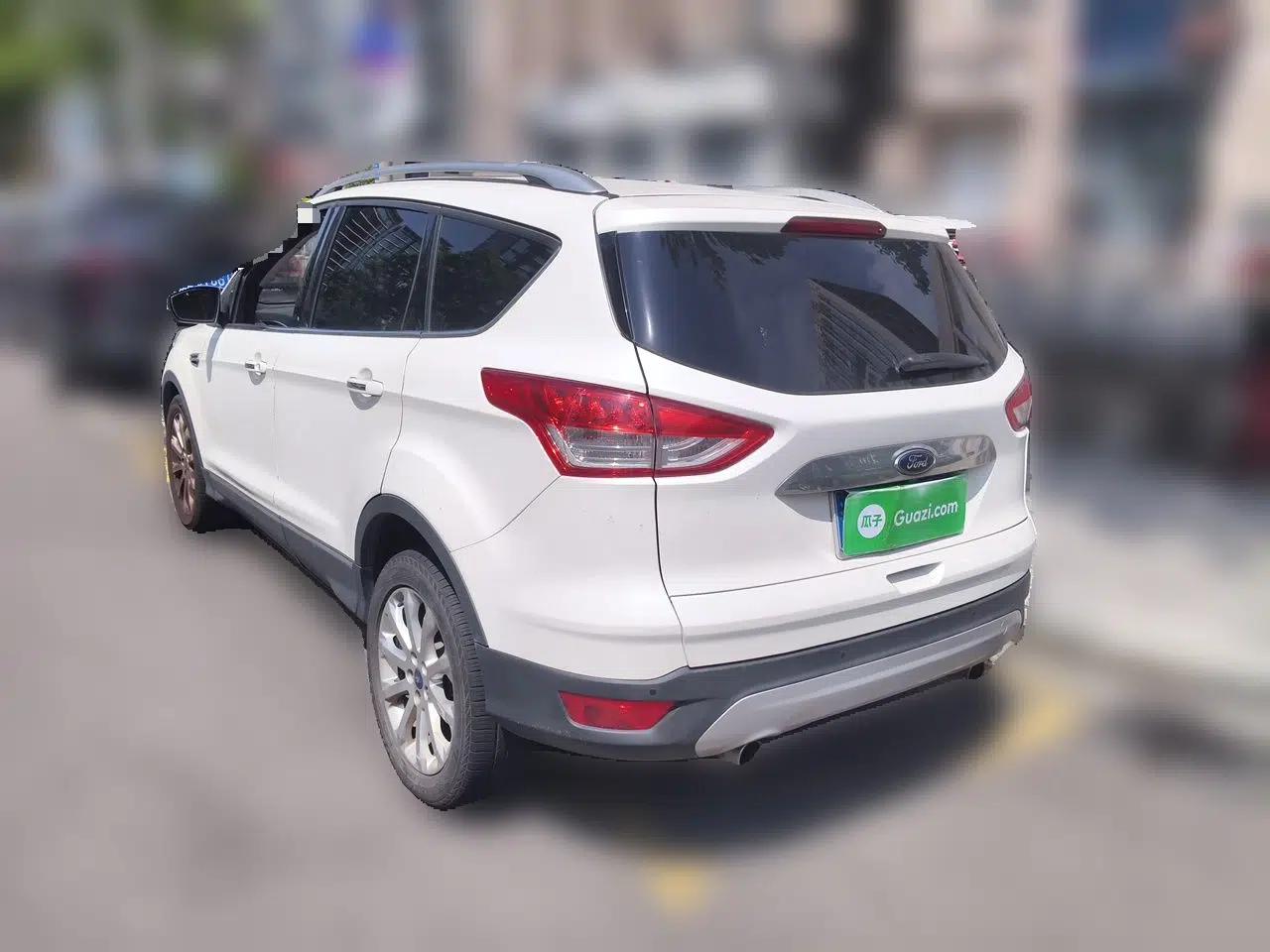 Ford Kuga 2013 2.0L GTDi Four-Wheel-Drive Elite Model — миниатюра 4