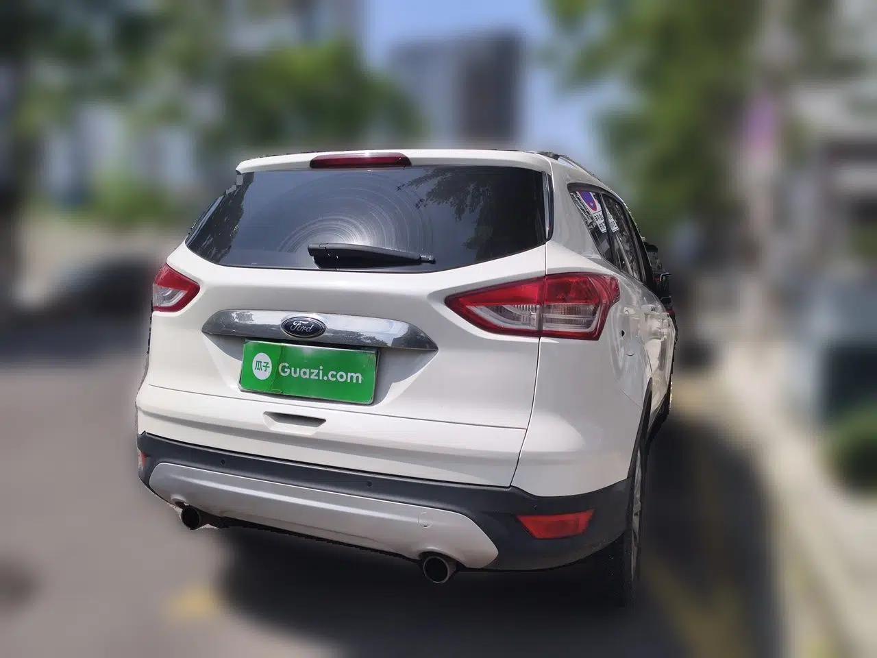 Ford Kuga 2013 2.0L GTDi Four-Wheel-Drive Elite Model — миниатюра 6