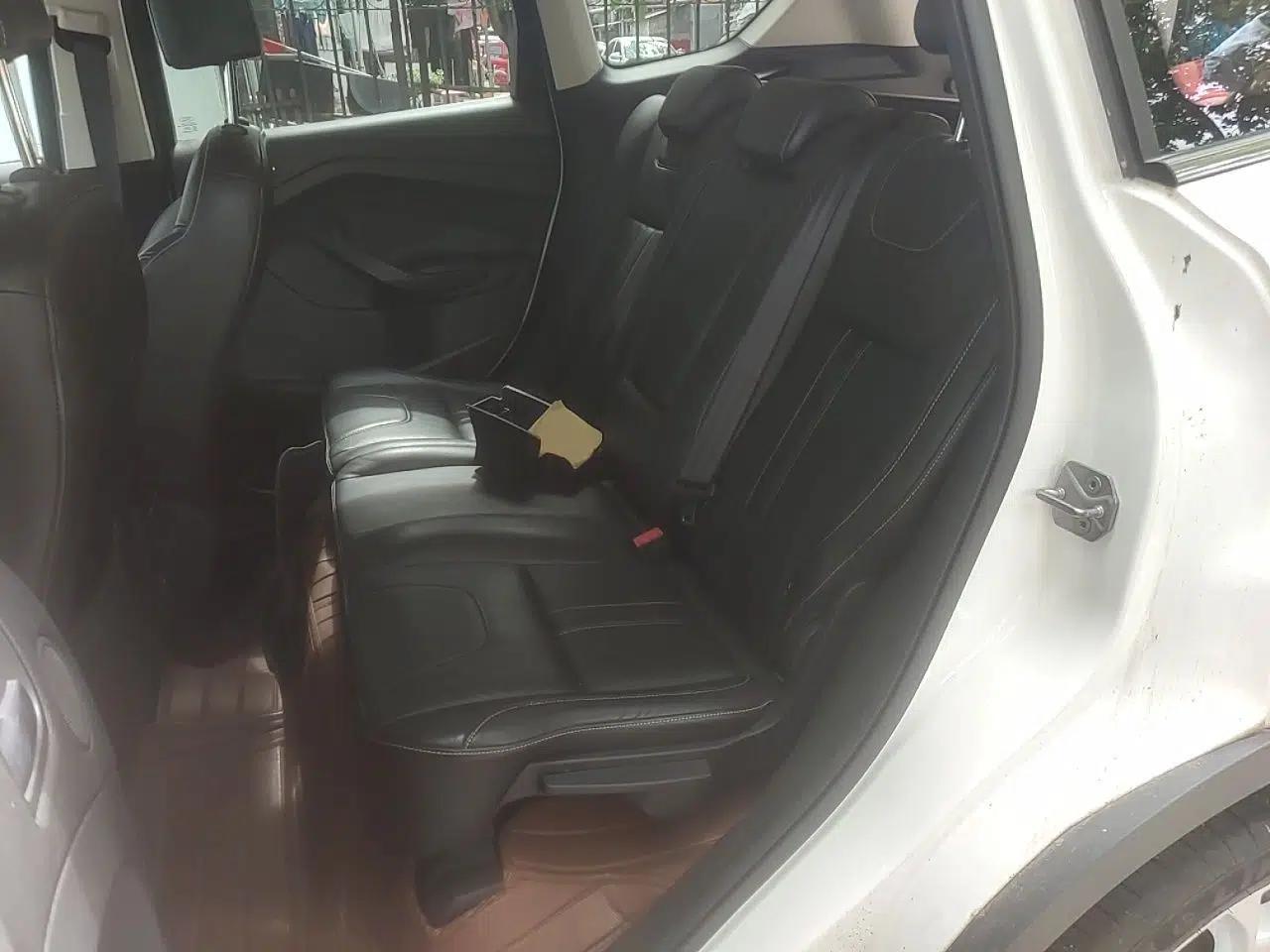 Ford Kuga 2013 2.0L GTDi Four-Wheel-Drive Sport Model — миниатюра 18