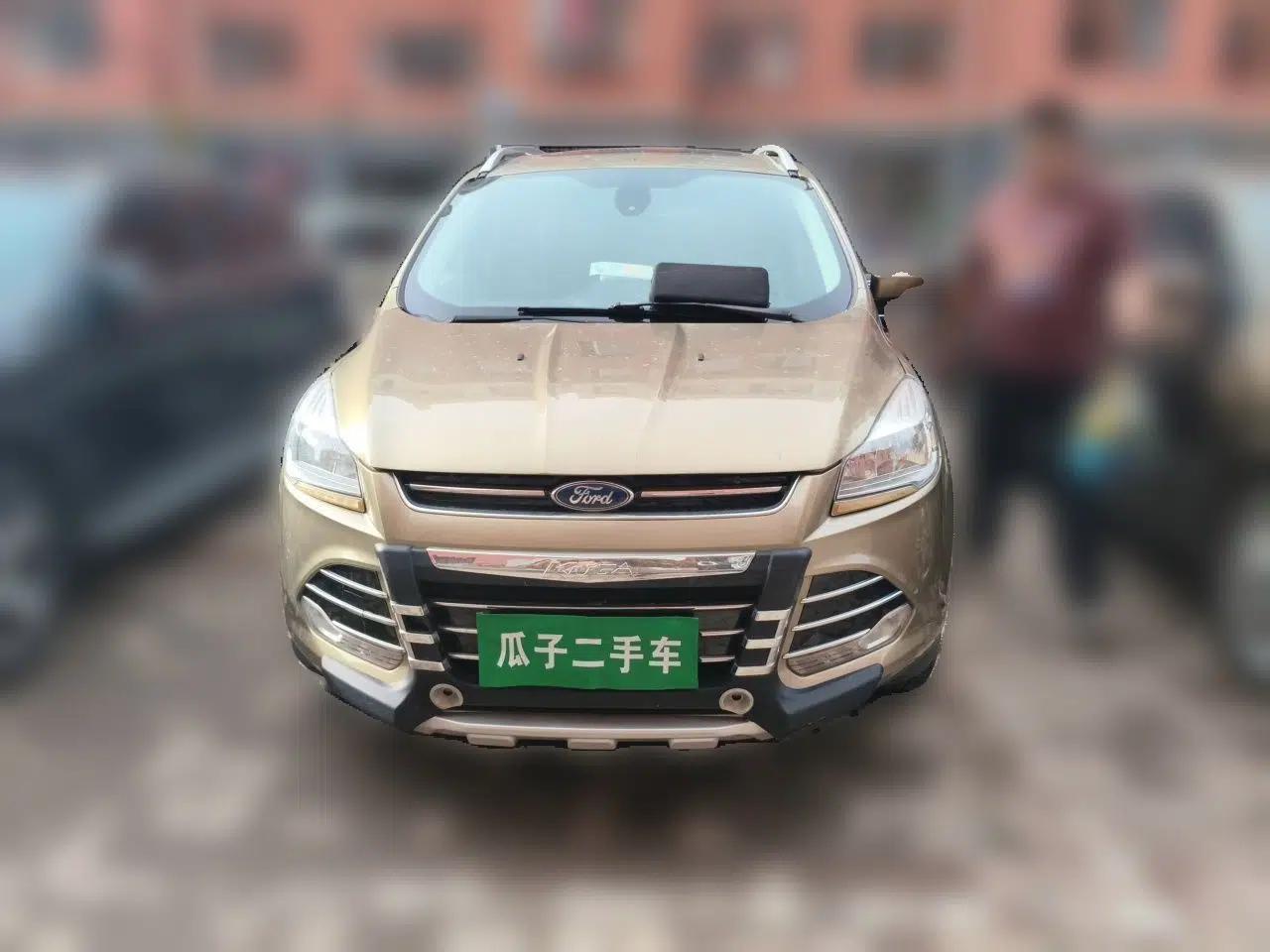 Ford Kuga 2013 1.6L GTDi 4x4 Elite Model — миниатюра 2