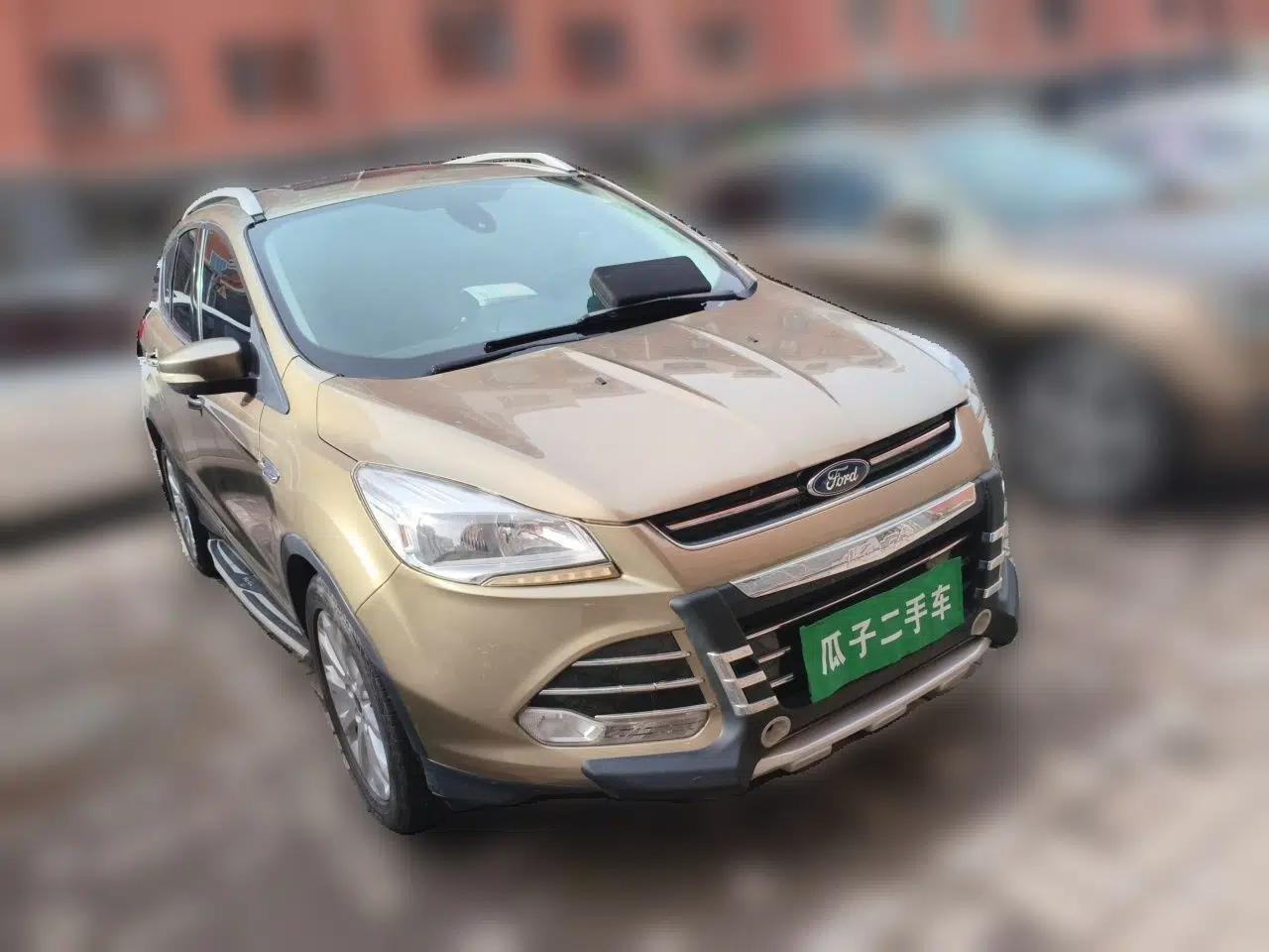 Ford Kuga 2013 1.6L GTDi 4x4 Elite Model — миниатюра 3