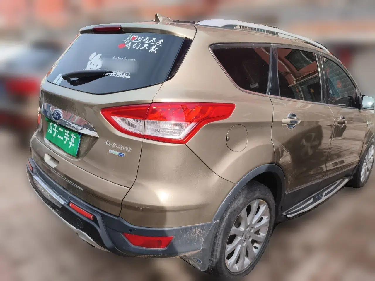 Ford Kuga 2013 1.6L GTDi 4x4 Elite Model — миниатюра 6