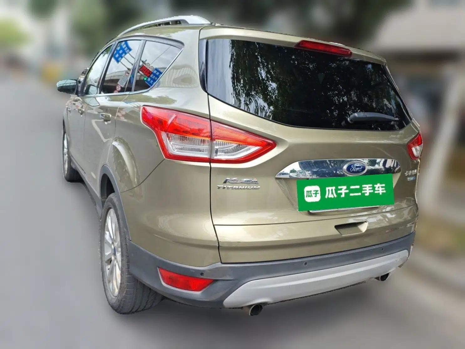 Ford Kuga 2013 2.0L GTDi Four-Wheel-Drive Sport Model — миниатюра 4