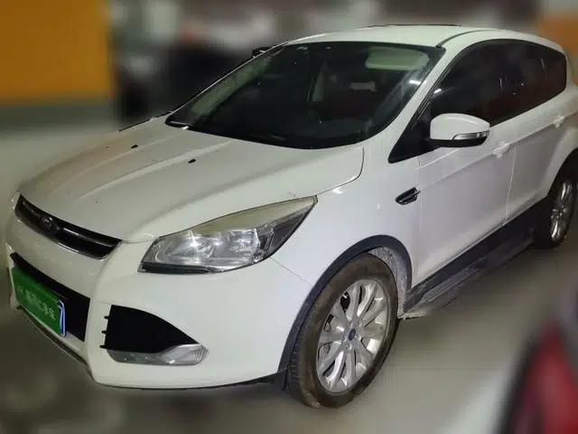 Ford Kuga 2015 1.5L GTDi Two-Wheel-Drive Comfort Model