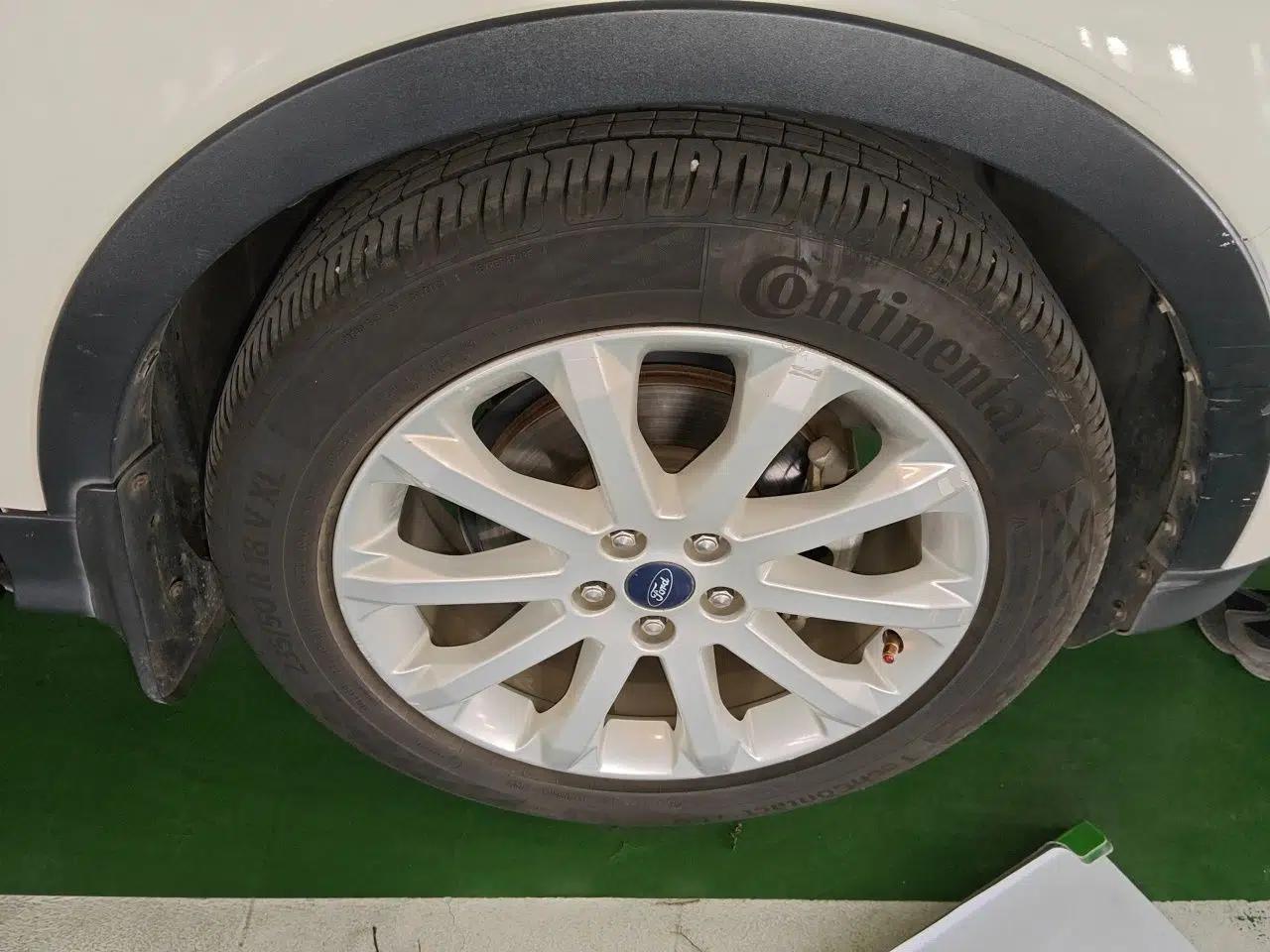 Ford Kuga 2013 1.6L GTDi Two-Wheel-Drive Trend Model — миниатюра 8