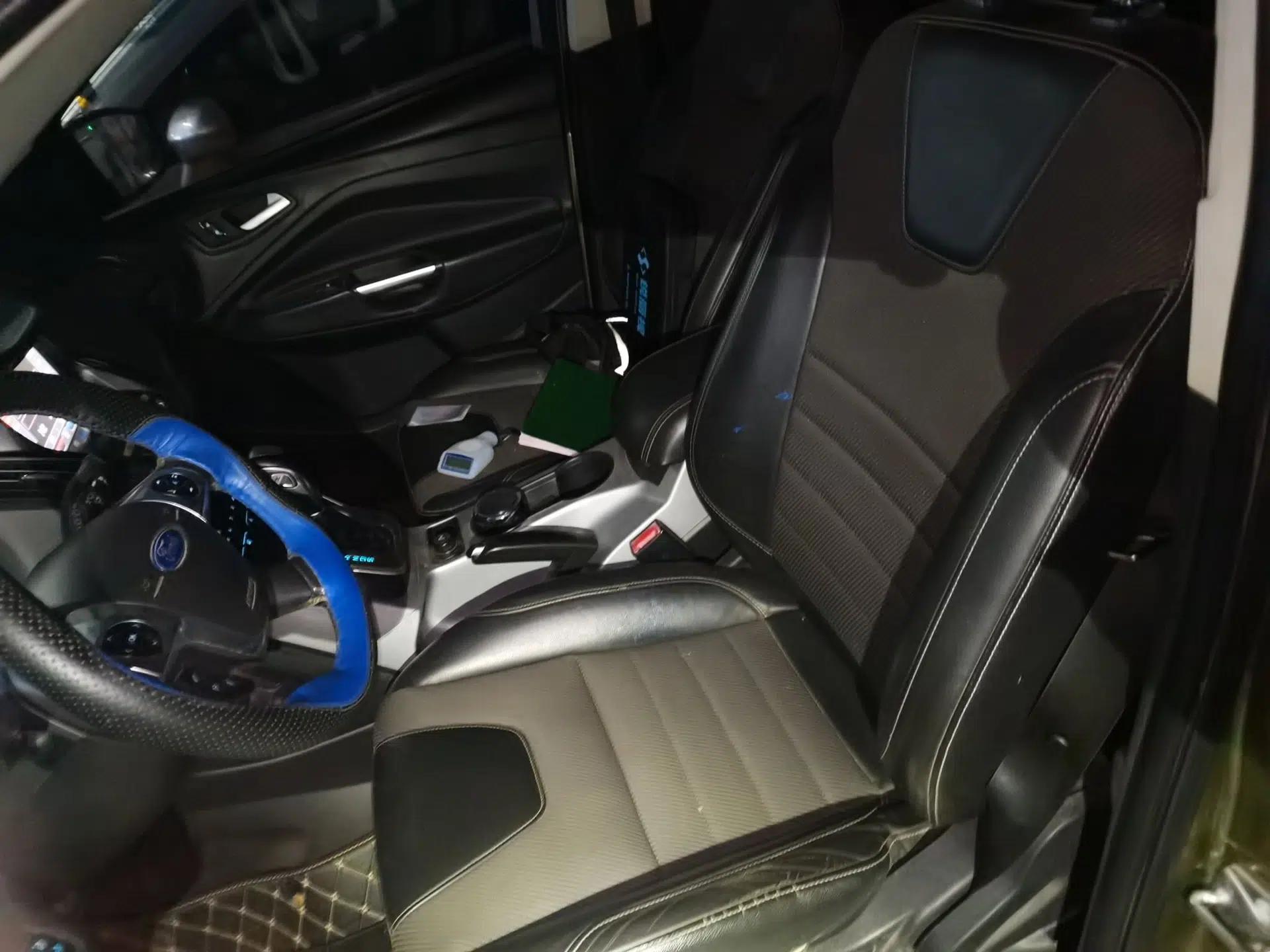 Ford Kuga 2015 1.5L GTDi Two-Wheel Drive Fashion Edition — миниатюра 16